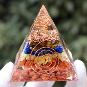 <b>Crystal</b> <b>Chip</b> Pyramid Resin Epoxy Craft Desktop Ornament Home Decoration 4 Layers Stone With Copper Coil - Product Image 4