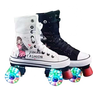 Patins à roulettes <span class=keywords><strong>quad</strong></span> avec 4 roues LED, patins en toile - Product Image 1