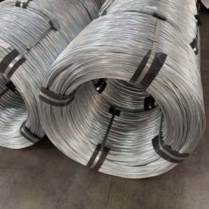 La fabbrica vende filo di acciaio zincato da 0,5 a 5 mm a un prezzo basso, utilizzato per la legatura di recinzioni. - Product Image 2