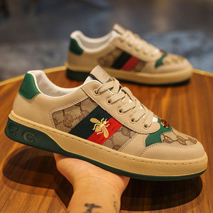 Nuove scarpe da uomo di primavera <span class=keywords><strong>2025</strong></span> scarpe di tela di tendenza originali di fascia alta personalizzate scarpe sporche per il tempo libero Joker di moda retrò.