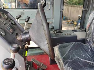 Motoniveladora Usada CAT140H/CAT140 Modelo 2023 Fabricada en Japón con Motor Caterpillar, Caja de Cambios y Bomba Hidráulica Denison para Construcción de Carreteras - Product Image 6