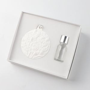 FinRu Armario colgante Coche Ambientador aromático Redondo Blanco Perfumado Cerámica Porcelana Flor Fragancia Difusor de aceite esencial - Product Image 5