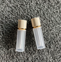 Tube de brillant à lèvres givré jaune clair vide en gros, 4 ml, avec logo personnalisé, emballage cosmétique