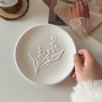 Assiette de table en porcelaine gaufrée motif muguet, passe au micro-ondes, assiette à dessert, glaçure haute température, style vintage coréen