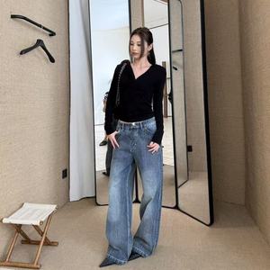 Jeans droits à jambes larges taille haute 100% coton <span class=keywords><strong>pour</strong></span> femmes, style streetwear Y2K |   <span class=keywords><strong>Jean</strong></span> délavé moyen avec détails rivetés <span class=keywords><strong>pour</strong></span> <span class=keywords><strong>femme</strong></span>, idéal <span class=keywords><strong>pour</strong></span> les trajets quotidiens - Product Image 1