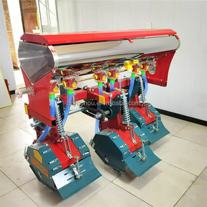 Machine de désherbage agricole pour champs et fossés, tracteur avec fonctions de tranchage et de fertilisation - Product Image 6