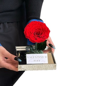Bouquet di Rose Eterne - Regalo Romantico per San Valentino, Rosa Preservata in Scatola - Product Image 5