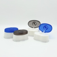 Tapa de rosca de plástico de 24 mm de PP, antiderrame y a prueba de fugas, con tapa abatible para dispensar cosméticos, gel de baño y champú, colores personalizados