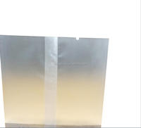 Biscuit gâteau au nougat croustillant aux flocons de neige et au jaune, emballé en sachet stand-up transparent, scellé à la machine, en BOPP biodégradable, forme carrée