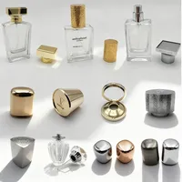 Tapa de Lujo para Perfume de Metal Zamac, Negra Brillante, para Fragancias, 15mm Cuadrada y 30mm Cilíndrica, con Rosca