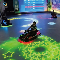 Jeu de course de karting interactif immersif avec projection, kart électrique de combat en salle pour parc d'attractions