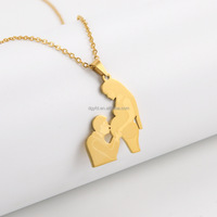 Collier Pendentif Grossesse en Acier Inoxydable Plaqué Or 18K pour Future Maman, Bijou Famille avec Charme Papa, Maman et Bébé