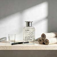 Bouteille diffuseur de parfum 180 ml avec fond épais, pompe pulvérisatrice, bouchon, sérigraphie couleur personnalisée et bâtonnets en fibre