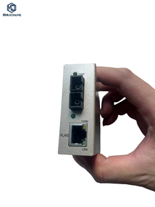 Contrôleur PLC, capteur, transceiver Ethernet rapide à fibre optique, neuf d'origine DFE-160S - Product Image 1
