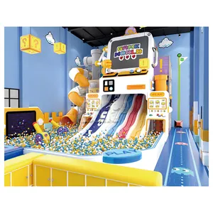 カスタマイズされた子供の遊び場登山壁スライド屋内ソフトプレイ機器トランポリンカーレース付きボールピット