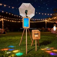 YPT YPT--W4 Photomaton à impression instantanée avec écran tactile 18,5 pouces, cadre en bois et verre trempé, compatible caméra et télécommande Microsoft Surface
