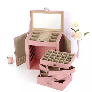 Boîte de rangement à bijoux de luxe rose à plusieurs étages avec miroir, grande vitrine à bijoux - Product Image 1