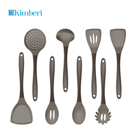 Ensemble de 8 ustensiles de cuisine en silicone avec manche en PP, spatule, cuillère, louche, spatule à retourner pour la cuisine quotidienne