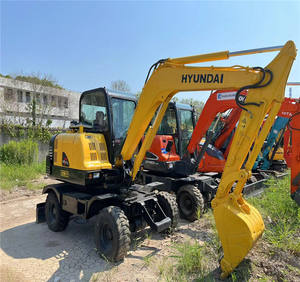 Used Hyundai 60w-7 Excavator 2017 <b>Model</b> <b>Engine</b> & Pump Included 42kw Power Good Working Condition in Shanghai - Product Image 5