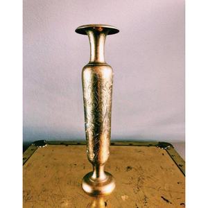 <b>Unique</b> Design Table Flower <b>Vase</b> with Modern Embossed Design Home Table & Gifted Flower <b>vase</b> for Decoration - Product Image 4