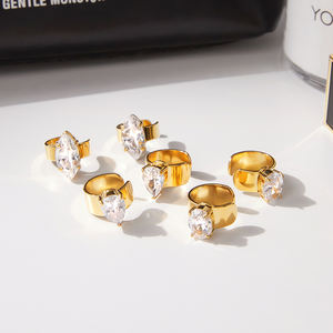 Orecchino con polsino di grande zircone da donna <span class=keywords><strong>in</strong></span> <span class=keywords><strong>vero</strong></span> <span class=keywords><strong>oro</strong></span> placcato - Product Image 6