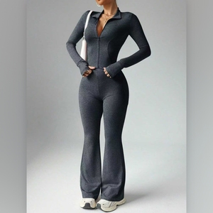 Quick-Dry Yoga Set for Women - Slim-Fit Fitness Wear Sexy Long-Sleeve Top & Long <b>Pants</b> Sports 2-Piece Set Fashion - Product Image 3