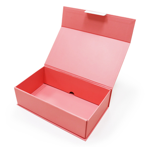 Caja de Regalo de Papel Rígido Plegable Rosa Personalizada con Estampado en Relieve de Lámina Dorada y Laminación Mate Brillante - Product Image 1