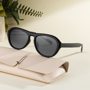 Gafas de Sol para Mujer Ks-3869, Montura Negra Tr, Lentes TAC Polarizadas con Protección UV400, Ligeras, para Conducir, Pescar y Protegerse del Sol - Product Image 5