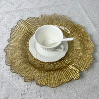 Assiette de Présentation Décorative Moderne en Plastique Doré de 13 Pouces avec Logo Personnalisé pour Mariages et Fêtes