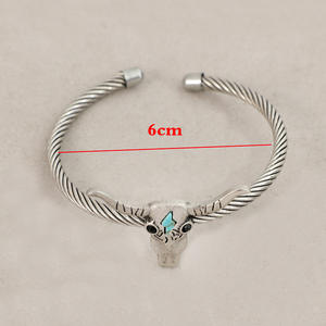 6 cm Cabeza de Vaca Longhorn Bull Steer ganado cráneo cuerno brazalete occidental Steer calavera con trueno piedra brazalete - Product Image 4