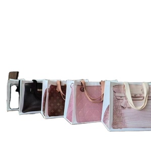 Borsa per la Spesa Riutilizzabile Ecologica Personalizzata in Tessuto Non Tessuto, Larghezza 40cm, Altezza 30cm, Profondità 21cm, Pronta per la Spedizione - Product Image 1
