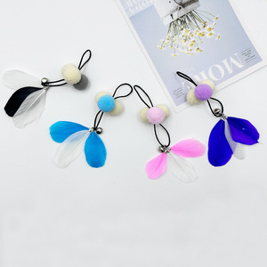 Juguete de auto-entretenimiento <span class=keywords><strong>para</strong></span> gatos con cadena de plumas de colores y pompón de repuesto, directo de fábrica - Product Image 4