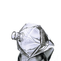 Brandy, gin, rhum, bouteille de liqueur en verre de 750 ml avec couvercle
