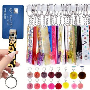 พวงกุญแจอะคริลิคสำหรับดึงบัตรเครดิต/เดบิต แบบขายส่ง สำหรับคนเล็บยาว - Product Image 3