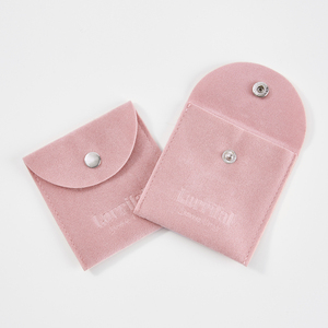 Emballage personnalisé pour bijoux, sac à anneaux en velours avec logo, pochette en microfibre suédée avec insert pour la présentation des boucles d'oreilles - Product Image 2