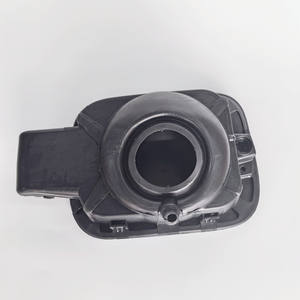 Tapa de Tanque de Combustible de Plástico Pequeña, Compatible con Sagita Jetta MK6 16D809857/5C6809857 - Product Image 2