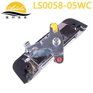 มือจับประตูท้ายรถ Adili รุ่น LS0058-05WC สีเงินสดใส ผลิตจากพลาสติกและโลหะ สำหรับรถยนต์ Hilux Vigo - Product Image 3