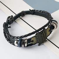 Nouveautés, bracelet en cuir Anime Attack on Titan, bracelet personnalisé de dessin animé, vente en gros, bracelet de couple pour homme