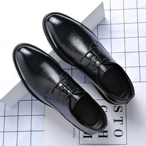 Chaussures de luxe pour hommes, respirantes, en cuir, chaussures habillées formelles en caoutchouc, chaussures de bureau, de fête, de mariage, mocassins - Product Image 2