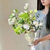 Hydrangeas artificiels en soie, fleurs réalistes, style moderne élégant, décoration d'intérieur, parfaites pour les salons, les tables à manger, décoratives
