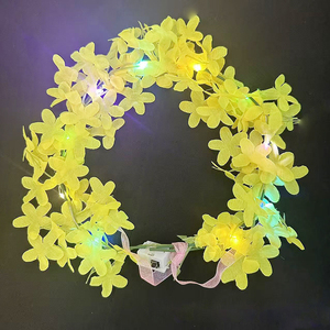 Ghirlanda da <span class=keywords><strong>donna</strong></span> colorata cerchio floreale fascia per capelli con anello per la testa fiore per <span class=keywords><strong>festa</strong></span> di Natale viaggio <span class=keywords><strong>festa</strong></span> di laurea feste di primavera - Product Image 5