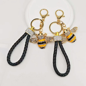 Porte-clés de luxe créatif et original en forme d'abeille, orné de strass métalliques, accessoire de mode, décoration suspendue - Product Image 2