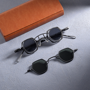 Lunettes de soleil à <span class=keywords><strong>clip</strong></span> magnétique pour femmes, en titane, polarisées, avec prescription pour la myopie, lunettes optiques pour hommes, lunettes de soleil 2024 - Product Image 3