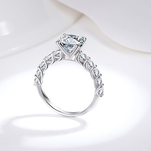Anillo de moissanita de Plata de Ley 925 de 2 quilates, joyería de diamantes de cuatro puntas, anillo de bodas de amor para siempre para mujer - Product Image 2