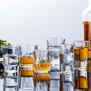 Vasos de Chupito de <span class=keywords><strong>Whisky</strong></span> Personalizados al por Mayor Europeos de Alta Calidad, Gruesos y Duraderos, con Logotipo Personalizado, para Bodas y Restaurantes, Paquete de 6/12 - Product Image 1