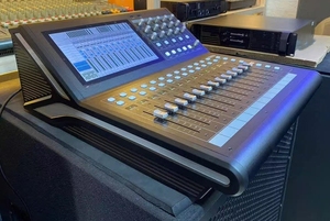 Bàn trộn âm thanh kỹ thuật số USB chuyên nghiệp MV-20 20 kênh, tích hợp bộ xử lý âm thanh ARM + hệ thống Linux, chức năng khử hồi tiếp DCA - Product Image 6