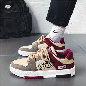 2026 Men's Autumn Sports Shoes Breathable Soft Casual Board Walking Summer Niche Design for Students Trendy New Year Outfit - Product Image 3