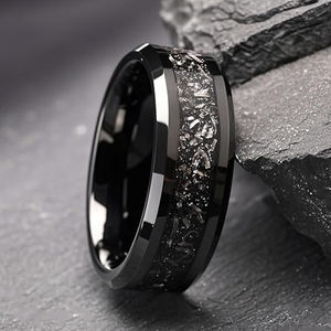 Anelli Classici in Carburo di Tungsteno Nero TG per Uomo e Donna, 8mm Piatti con Frammenti di Meteorite Incastonati, <span class=keywords><strong>Fede</strong></span> <span class=keywords><strong>Nuziale</strong></span> e di Fidanzamento - Product Image 5