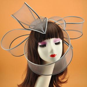 Chapeau Bibis Vintage en Lin avec Plume et Voilette pour Mariage ou Tea Party - Product Image 2