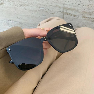 Fashion <b>Box</b> Rice <b>Nail</b> Trend New Star Outdoor Rice <b>Nail</b> <b>Box</b> Sunglasses With the Same Style - Product Image 4